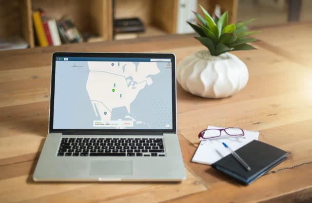 Jak działa VPN i jak chroni Twoją prywatność oraz bezpieczeństwo Jak działa VPN i jak chroni Twoją prywatność oraz bezpieczeństwo
