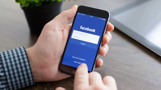 Jak dodać numer telefonu do Facebooka i uniknąć problemów z kontem Jak dodać numer telefonu do Facebooka i uniknąć problemów z kontem