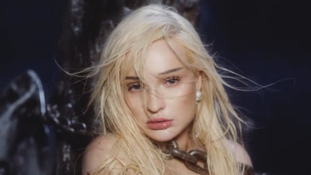 Kim Petras na Instagramie: Zobacz najnowsze zdjęcia i aktualności Kim Petras na Instagramie: Zobacz najnowsze zdjęcia i aktualności