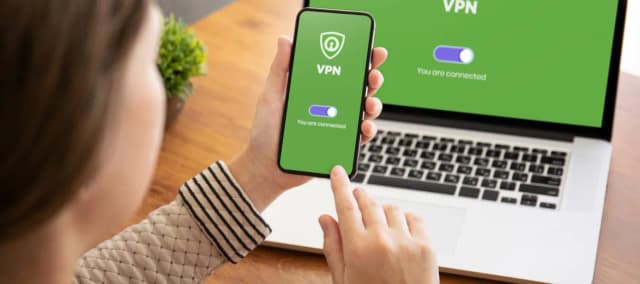 Jak włączyć VPN na iPhone i zabezpieczyć swoją prywatność? Jak włączyć VPN na iPhone i zabezpieczyć swoją prywatność?